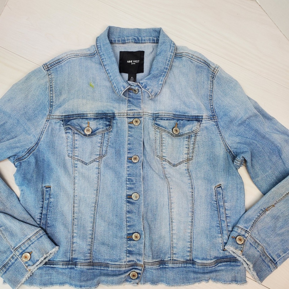 Nine West Jeans Womens XL Light Wash Denim Jacket Frayed Hem Clean Girl VSCO